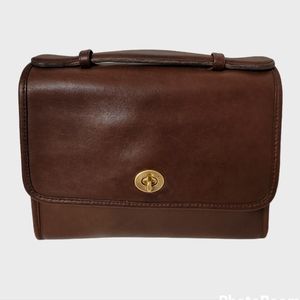 Vintage Coach Court Crossbody Shoulder Bag Mahogany Leather 9870